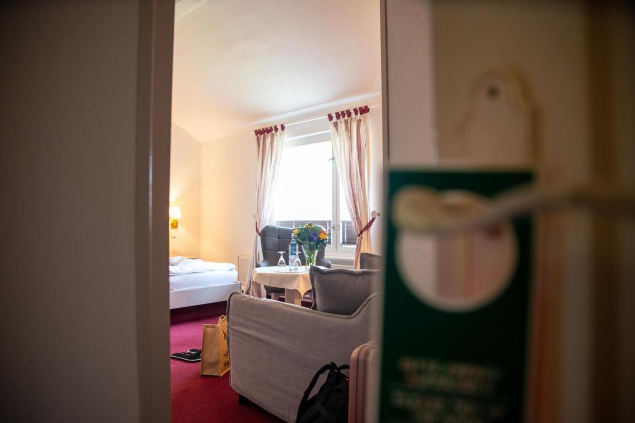 Meeressterne Hotel Weisses Schloss Heringsdorf  Luaran gambar